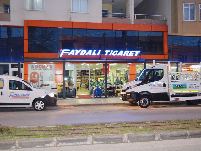 Mağazamız - Silifke İnönü Bulvarı'ndaki mağazamız ve servis araçlarımız